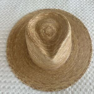 Stitch ‘n Feather Wide Brim Straw Sun Hat - Natural New w Tags